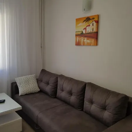 アパート Gea 39 *