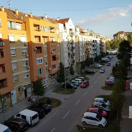 Gea 39 アパート ノヴィ・サド