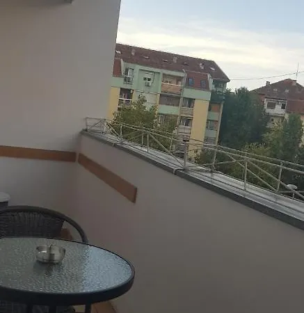 Gea 39 アパート *